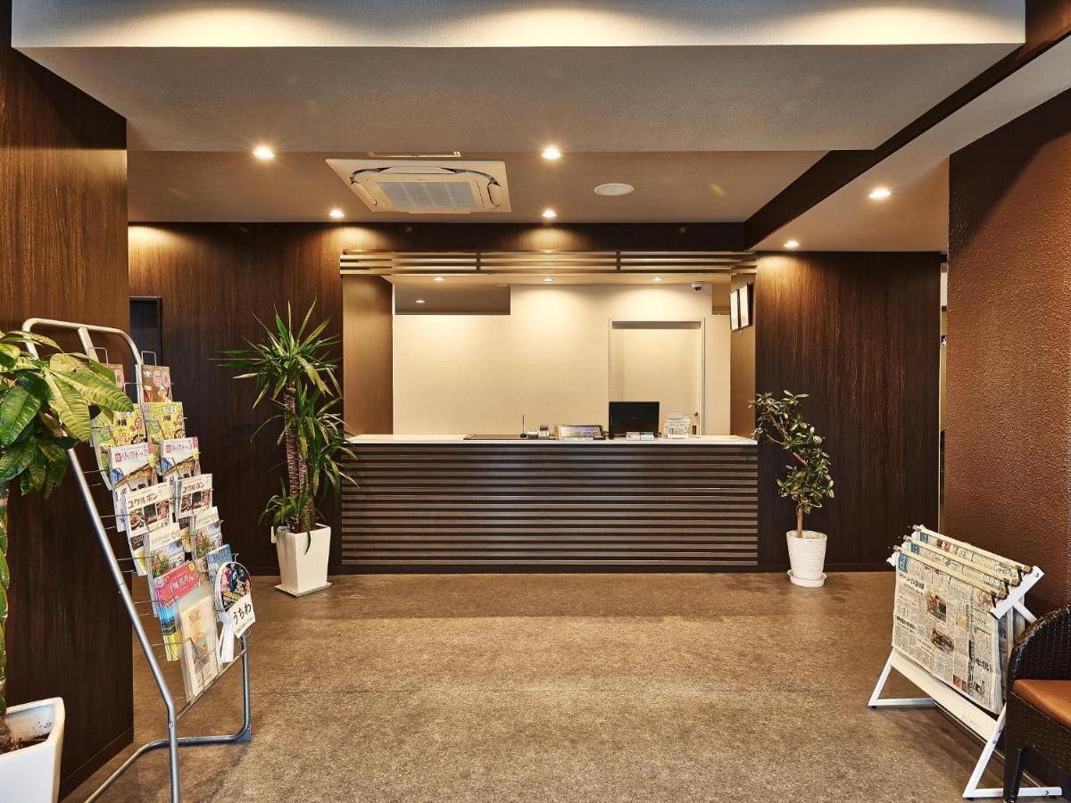 Crown Hotel Okinawa Annex Экстерьер фото