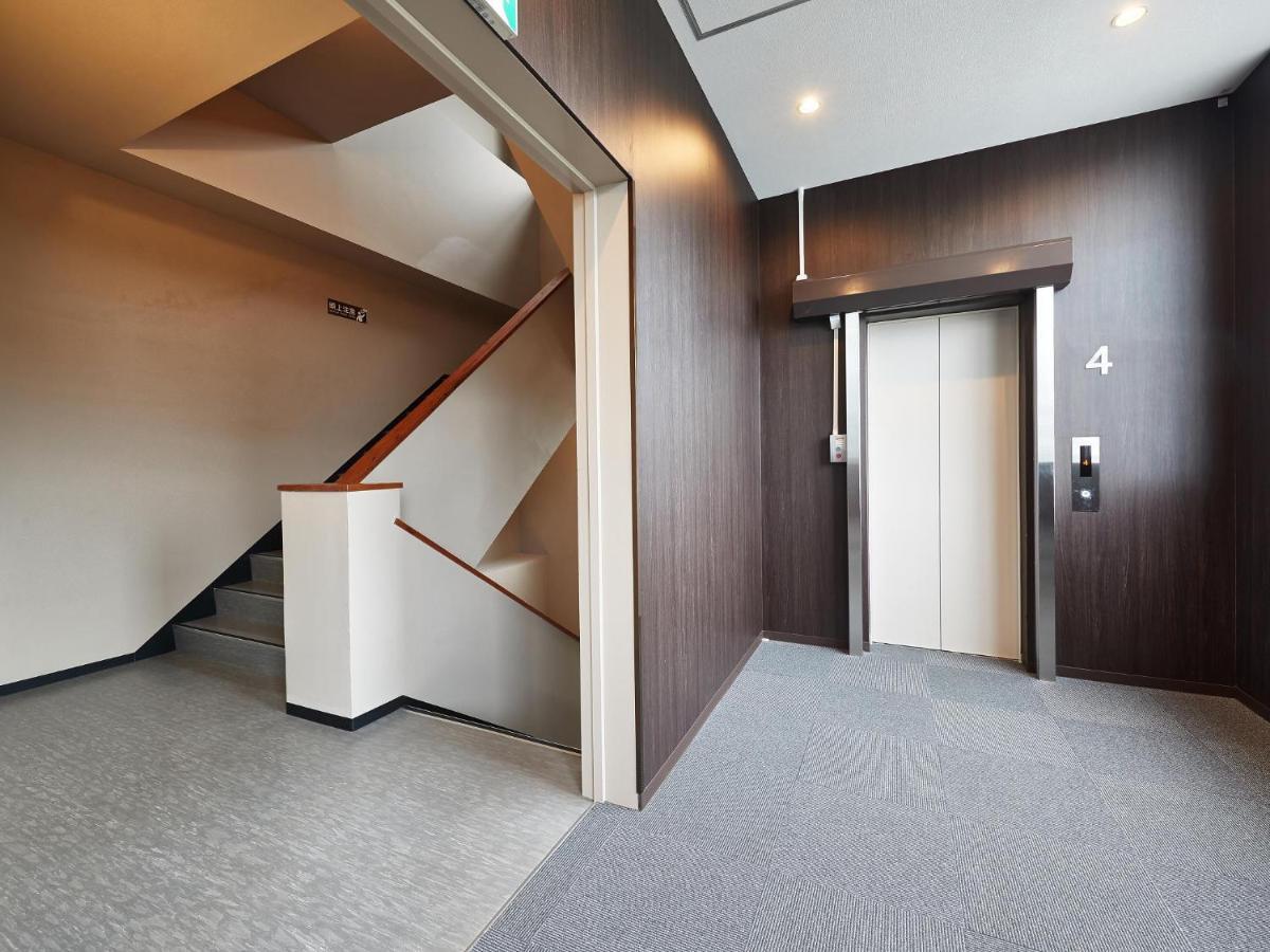 Crown Hotel Okinawa Annex Экстерьер фото